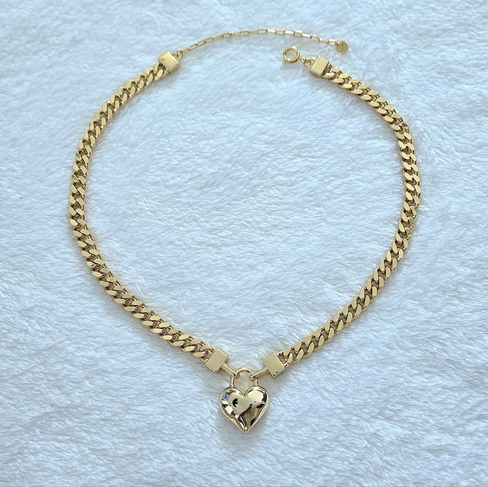 Eye👁 Candy🍬 Gold💛 Flat Cuban🇨🇺 Link Chain⛓️ With Heart♥️ Pendant - NWT - Picture 4 of 16